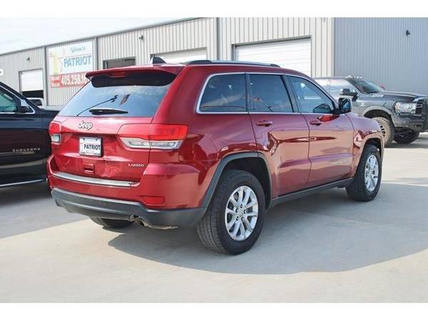 2014 Jeep Grand Cherokee Laredo (Deep Cherry Red Crystal - cars &... for sale in Chandler, OK – photo 3