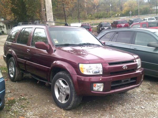 2001 INFINITI QX4 4x4 4WD SUV - cars & trucks - by dealer - vehicle... for sale in Cleves, OH – photo 4