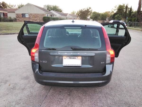 2010 VOLVO V50 SUPERCLEAN LEATHER BLUETOOTH, DRIVES LIKE NEW. - cars... for sale in Mesquite, TX – photo 13