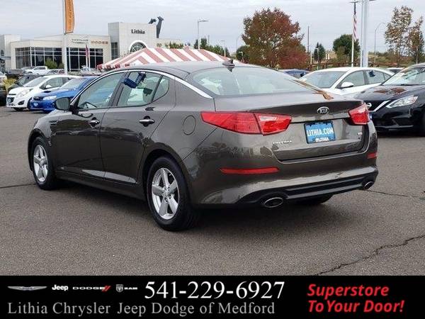 2015 Kia Optima 4dr Sdn LX - cars & trucks - by dealer - vehicle... for sale in Medford, OR – photo 4