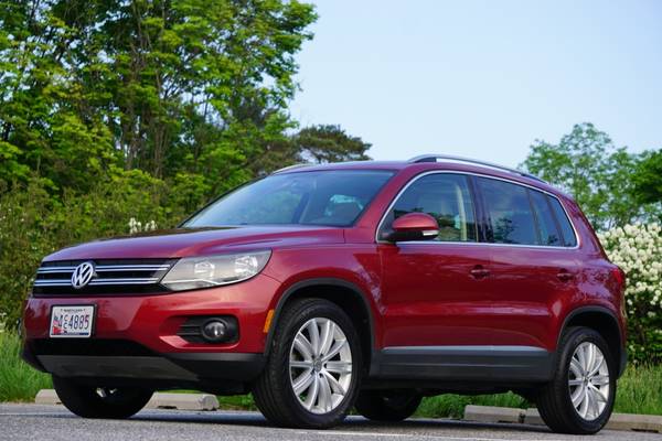 One Owner 2013 Tiguan SE 4 Motion LOW MILES - cars & trucks - by... for sale in Baltimore, District Of Columbia – photo 3