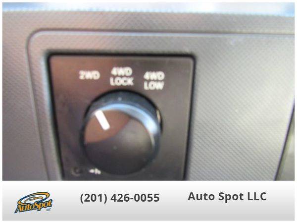 2008 Dodge Ram 1500 Quad Cab ST Pickup 4D 8 ft EZ-FINANCING! for sale in Garfield, NJ – photo 16