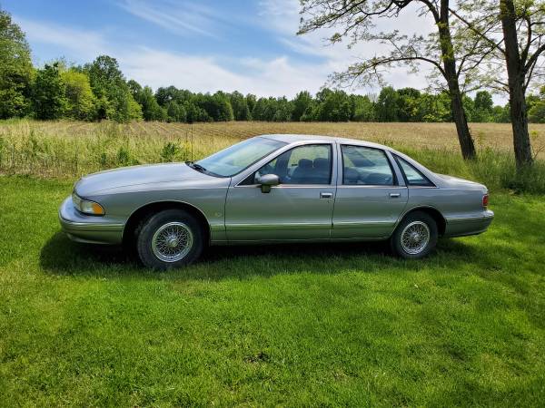 1994 chevy caprice classic for sale in Saint Meinrad, IN – photo 4
