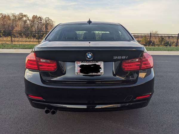 2013 BMW 328i Sedan 4D - cars & trucks - by owner - vehicle... for sale in Gaithersburg, District Of Columbia – photo 3