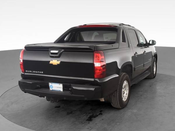 2012 Chevy Chevrolet Avalanche LT Sport Utility Pickup 4D 5 1/4 ft -... for sale in Providence, RI – photo 10