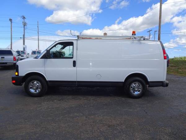 2009 Chevrolet Express 2500 Cargo - cars & trucks - by dealer -... for sale in Spencerport, NY – photo 2