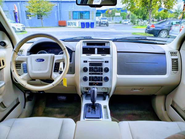 2010 FORD ESCAPE XLT AUTOMATIC 4X4 ⭐ 6 MONTH WARRANTY - cars &... for sale in Front Royal, VA – photo 12
