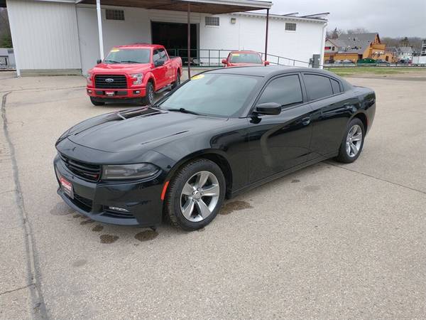 2015 Dodge Charger SXT - - by dealer - vehicle for sale in Cross Plains, WI – photo 3