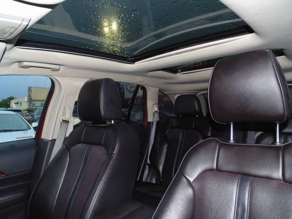 *2012* *Lincoln* *MKX* ** - cars & trucks - by dealer - vehicle... for sale in West Allis, IL – photo 17