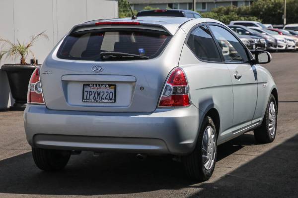 2010 Hyundai Accent GS hatchback Platinum Silver for sale in Sacramento , CA – photo 6