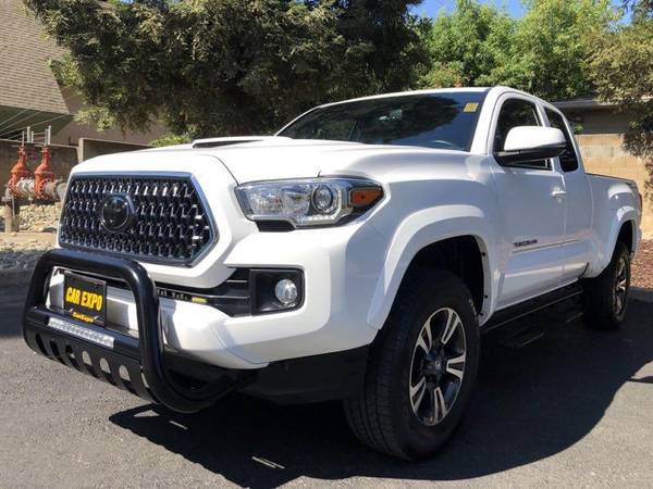 2018 Toyota Tacoma TRD Sport - Navi -TOP $$$ FOR YOUR TRADE!! - cars... for sale in Sacramento , CA – photo 4