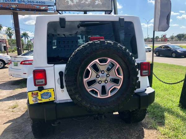 2014 JEEP WRANGLER RUBICON 4x4! NAVIGATION, COLOR MATCHED TOP,... for sale in Brownsville, TX – photo 4