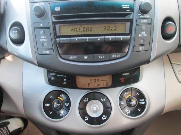 2008 Toyota RAV4 Limited I4 4WD GREAT ON GAS VERY CLEAN - cars &... for sale in East Providence, RI – photo 21
