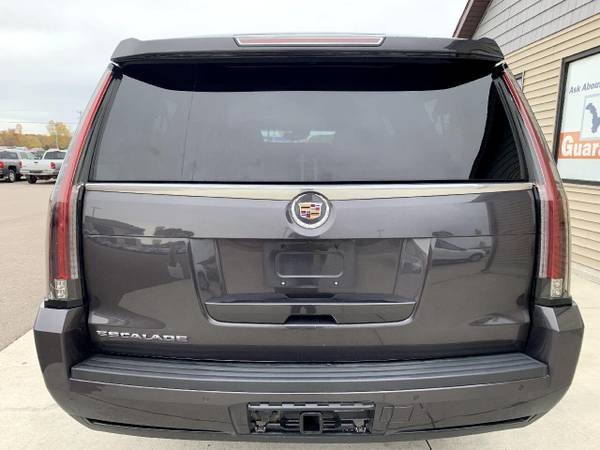 2015 Cadillac Escalade ESV 4WD 4dr Premium - cars & trucks - by... for sale in Chesaning, MI – photo 5