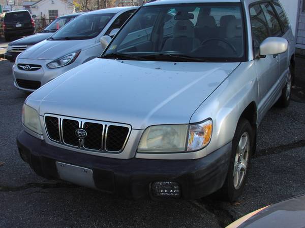 LOW MILES SUBARU FORESTER S - cars & trucks - by dealer - vehicle... for sale in Riverside, RI – photo 2