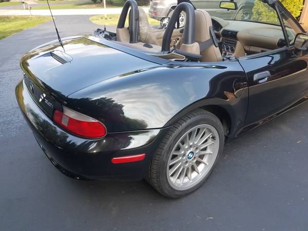 2002 BMW Z3 3.0 Automatic - cars & trucks - by owner - vehicle... for sale in Crystal Lake, IL – photo 3