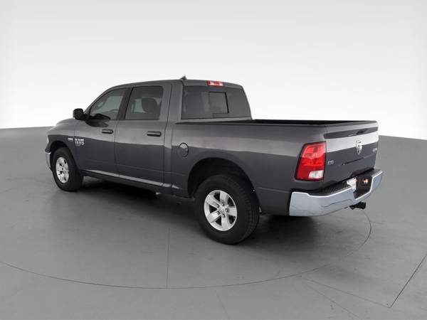 2019 Ram 1500 Classic Crew Cab SLT Pickup 4D 5 1/2 ft pickup Gray -... for sale in Fort Worth, TX – photo 7