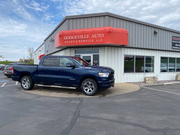 2019 RAM 1500 Big Horn/Lone Star 4x4 Crew Cab 57 Box for sale in Dodgeville, WI – photo 3