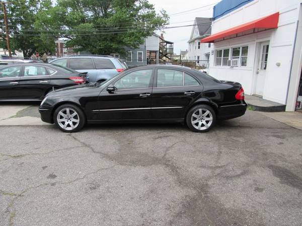 2008 Mercedes-Benz E-Class - Financing Available! for sale in Bridgeport, CT – photo 2