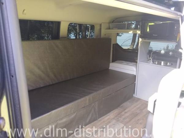 Camper Van 2019 Garageable Mini-T Solar Warranty Microwave wifi for sale in Lake Crystal, MN – photo 4