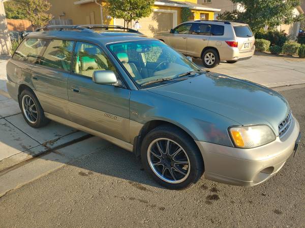 2002 Subaru Outback H6 VDC for sale in Madera, CA