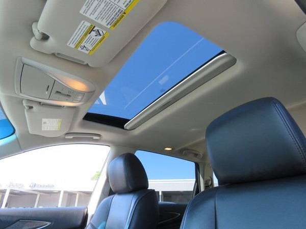 2015 INFINITI QX60 SUV Base (Majestic White) - - by for sale in Lakeport, CA – photo 21