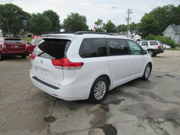2012 Toyota Sienna Limited 7 Passenger 4dr Mini Van - cars & trucks... for sale in Bloomington, IL – photo 6