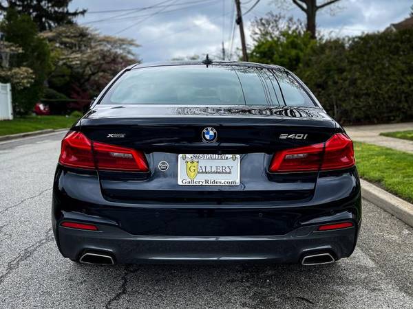 2018 BMW 540i 540i xDrive Sedan - - by dealer for sale in Westbury , NY – photo 11