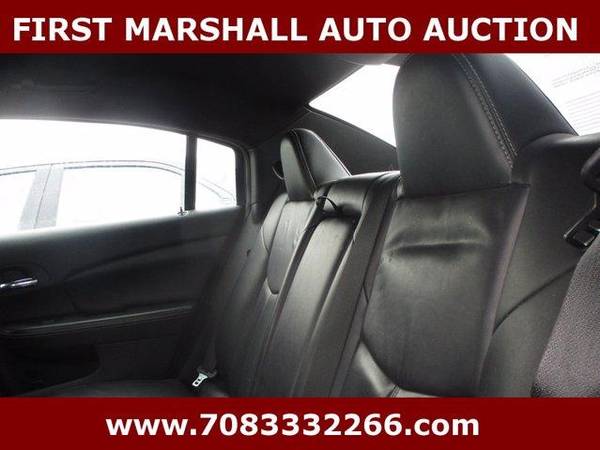 2013 Chrysler 200 Limited - Auction Pricing - - by for sale in Harvey, IL – photo 9