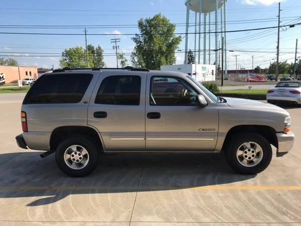 2000 *Chevrolet* *Tahoe* *LS* - cars & trucks - by dealer - vehicle... for sale in Medina, OH – photo 7