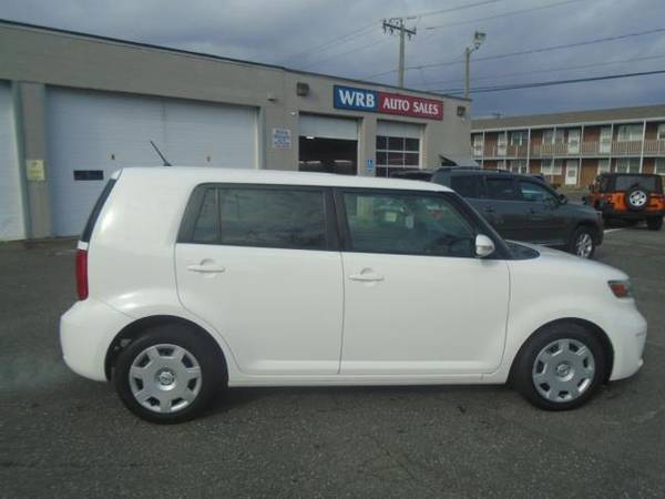 2010 Scion xB 5-Door Wagon 4-Spd AT - cars & trucks - by dealer -... for sale in West Springfield, MA – photo 8