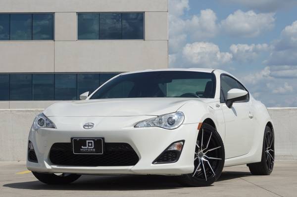 2015 Scion FR-S *(( 6 SPEED MANUAL FRS ))* Pearl White !! for sale in Austin, TX – photo 5