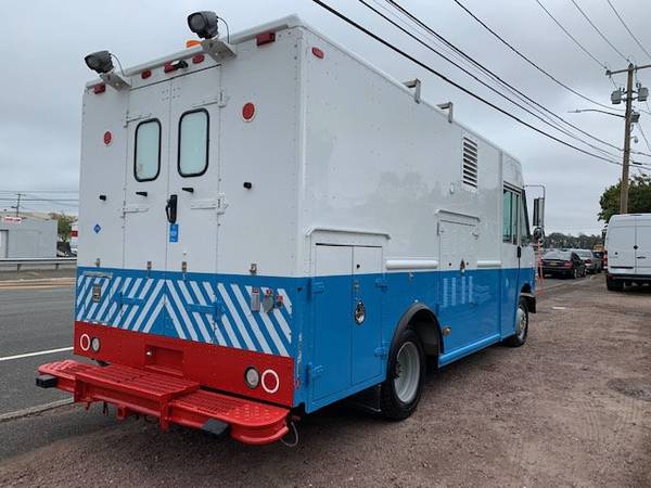 2010 *Freightliner* *MT-45 15 FOOT STEP VAN NATURAL GAS* - cars &... for sale in Massapequa, IN – photo 2