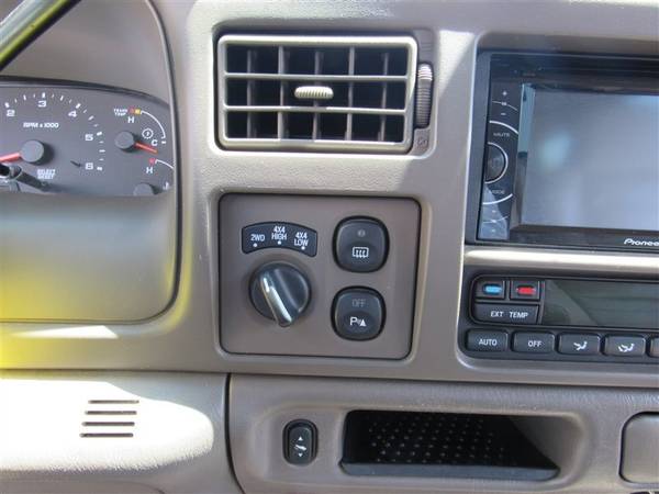 2003 Ford Excursion Limited for sale in Downey, CA – photo 15