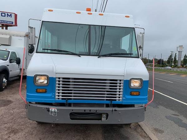 2010 *Freightliner* *MT-45 15 FOOT STEP VAN NATURAL GAS* - cars &... for sale in Massapequa, IN – photo 4