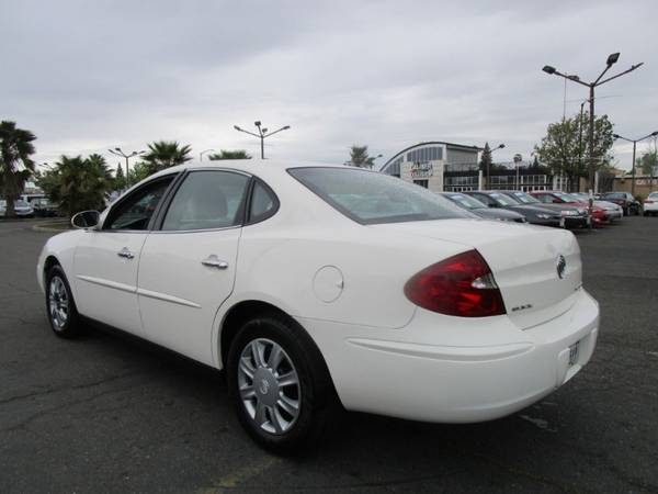 2007 Buick LaCrosse CX - LOW MILEAGE - V6 - GOOD ON GAS - GREAT... for sale in Sacramento , CA – photo 4