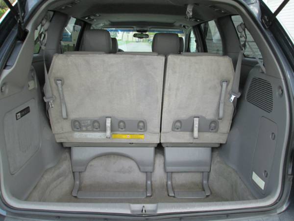 EON AUTO 2006 TOYOTA SIENNA MINIVAN LOADED LEATHER FINANCE $995 DOWN... for sale in Sharpes, FL – photo 8