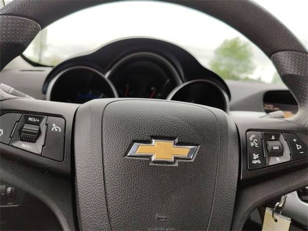 2016 Chevrolet Cruze Limited 1LT - - by dealer for sale in Chillicothe, WV – photo 21
