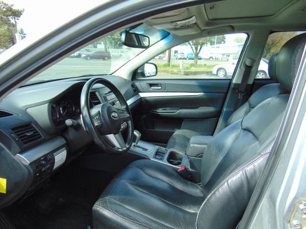 2011 SUBARU OUTBACK - - by dealer - vehicle automotive for sale in Eugene, OR – photo 6