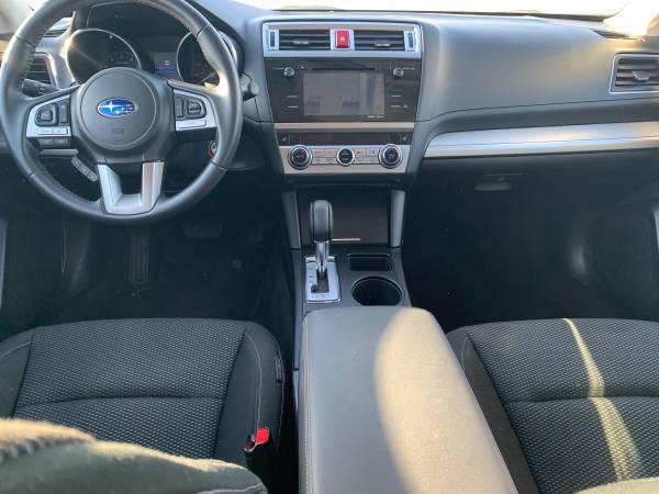 2017 Subaru Outback Premium AWD 30,540 miles www.smithburgs.com -... for sale in Fairfield, IA – photo 8