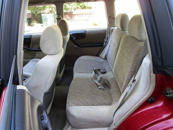 1999 Subaru S AWD - CLEAN INTERIOR - RECENTLY SMOGGED - HEATED SEATS for sale in Sacramento , CA – photo 12