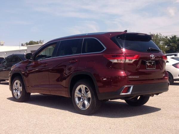 2018 Toyota Highlander Limited Leather LOADED Low 41K Miles CarFax! for sale in Sarasota, FL – photo 6