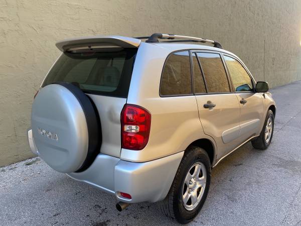 2005 Toyota Rav4 LIKE NEW IN AND OUT for sale in Hialeah, FL – photo 7