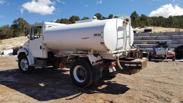 2000 Freightliner 2000 Freightliner FL70 S/A Water Truck - cars & for sale in Phoenix, AZ – photo 3