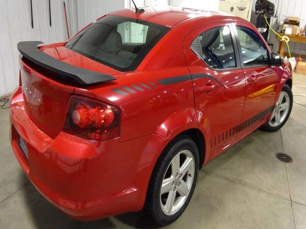 2013 Dodge Avenger Base - cars & trucks - by dealer - vehicle... for sale in Seymour, WI – photo 8