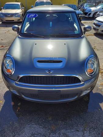 2009 MINI Cooper S 6speed - cars & trucks - by dealer - vehicle... for sale in Providence, MA – photo 4