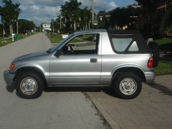 KIA SPORTAGE - cars & trucks - by dealer - vehicle automotive sale for sale in Marco Island, FL – photo 2