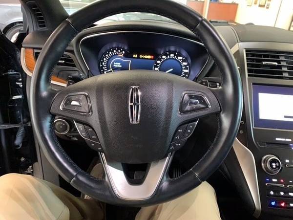 2017 Lincoln MKC Reserve - - by dealer - vehicle for sale in Boone, IA – photo 14