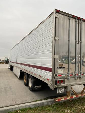 2014 Freightliner Cascadia - cars & trucks - by owner - vehicle... for sale in Bartlett, IL – photo 15