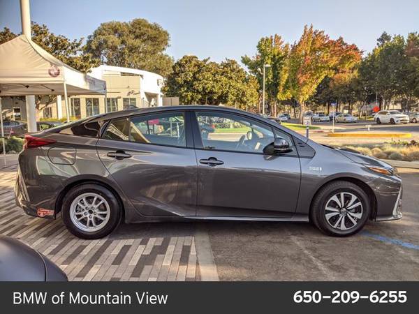 2017 Toyota Prius Prime Advanced SKU:H3050956 Hatchback - cars &... for sale in Mountain View, CA – photo 4